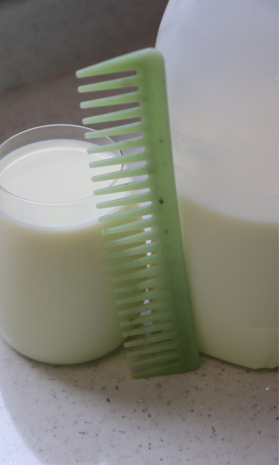 D29 Milk Bottle Comb